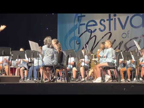 Trinity Middle School Band at Carowinds