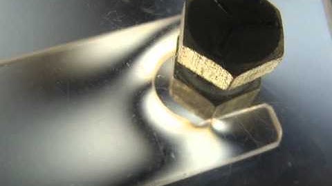 Movie 15: Stress Between Polarizers