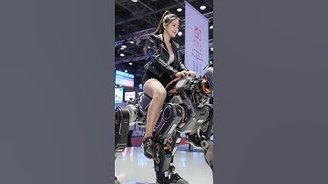2025 Robot Expo Quadruped Robot Driving Test #robot #futuretech #irc #quadrupedrobot