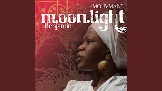 Video thumbnail of "Moonlight Benjamin - Minis Azaka"