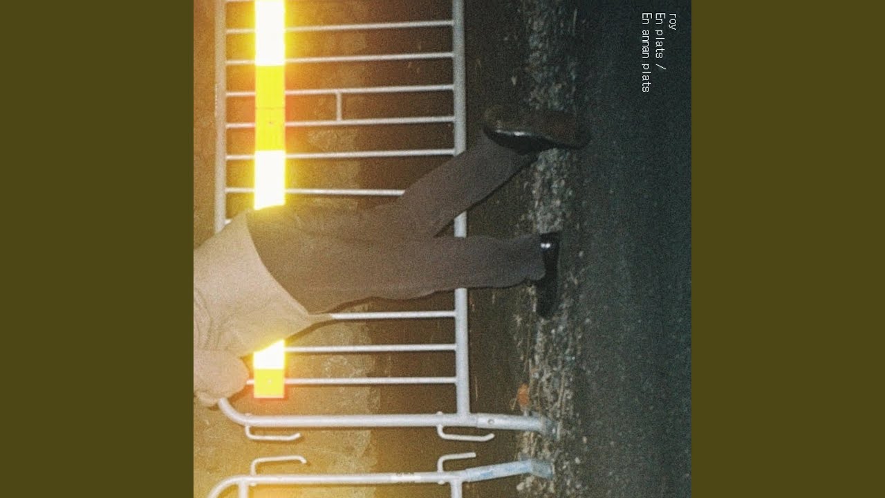 Watch En plats on YouTube Watch En plats on YouTube