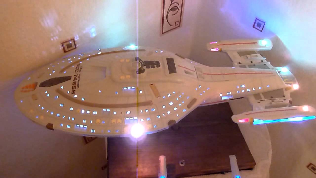 Uss Voyager Modell