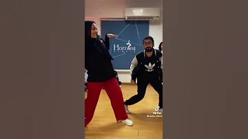 رقص فوق الخرافي 