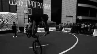 Промо-ролик III Краевого Чемпионата по уличному баскетболу "СТРИТБАСКЕТ ПЕРМЬ 2015" screenshot 5