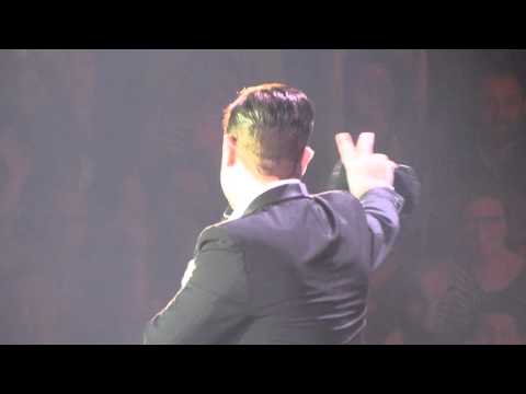 Robbie Williams If I Only Had A Brain 720p Torino 01 05 2014