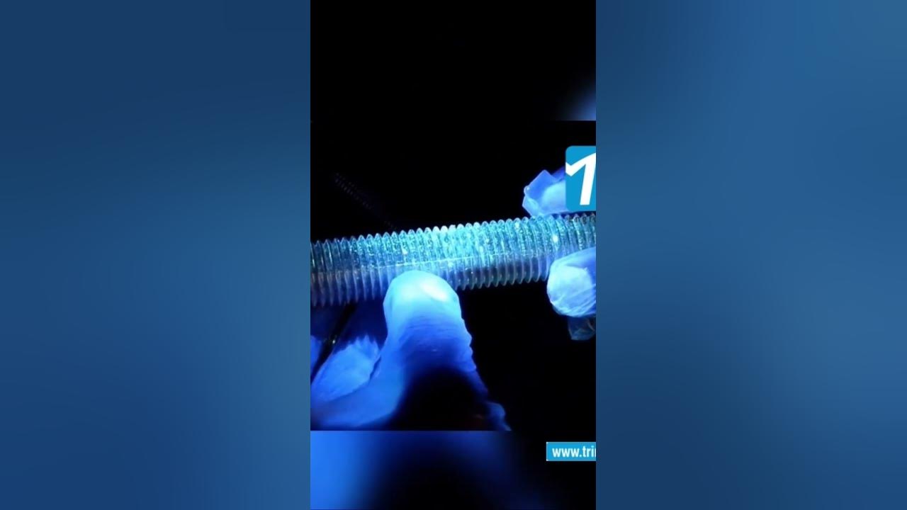 fluorescent-penetrant-testing-for-finding-cracks-on-a-component-fpi