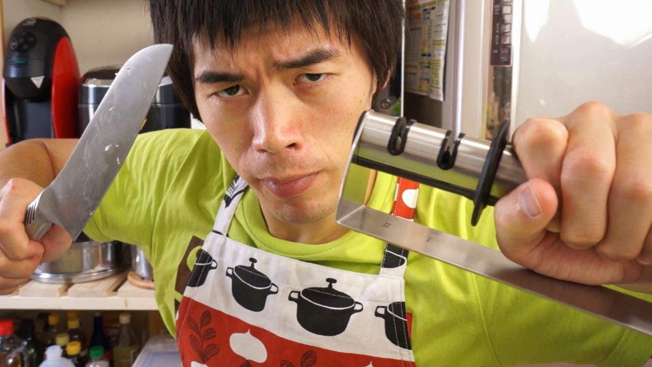 Stainless steel knife sharpener that makes your knives as sharp as