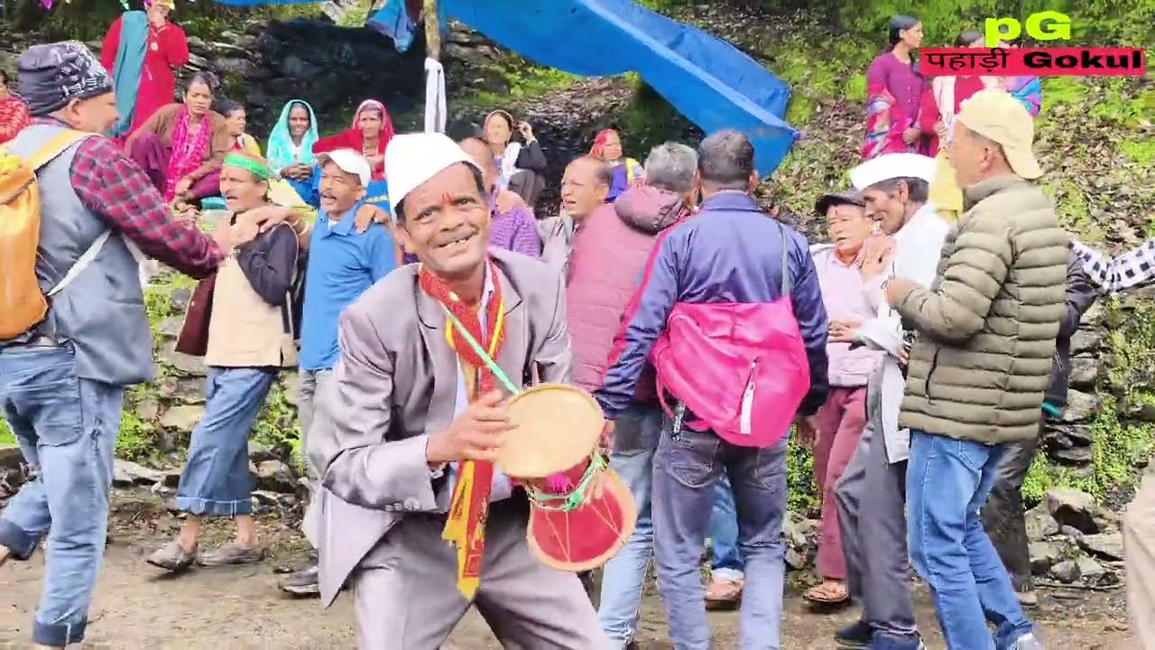 दानपुर की ठेठ पहाड़ी चाचरी ।। दानपुर की सुंदरता और परम्परा ।। Danpuri chachari