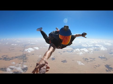 Skydive Dubai Desert 2022 – Alive Boys