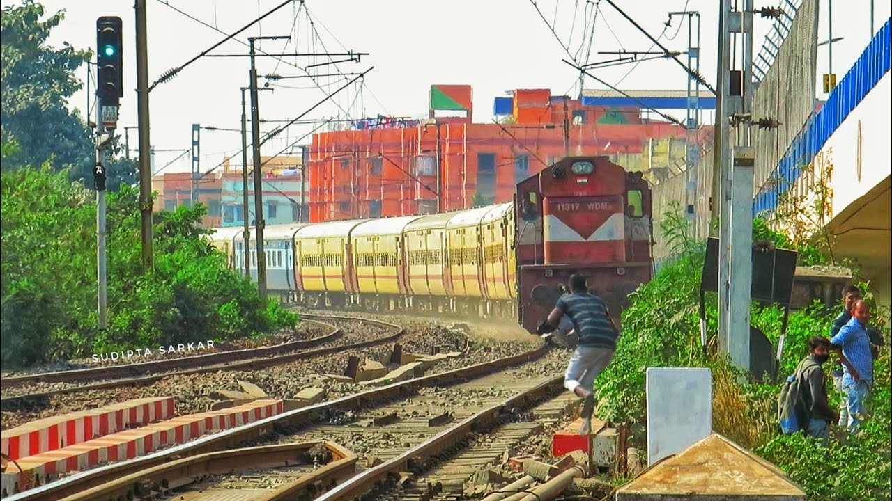 Curving Diesel trains Single and double line crossing diesel trains