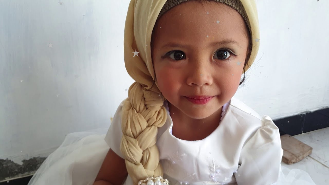 Make up Anak Frozen  Rambut  Elsa  Pakai Kerudung Loh YouTube