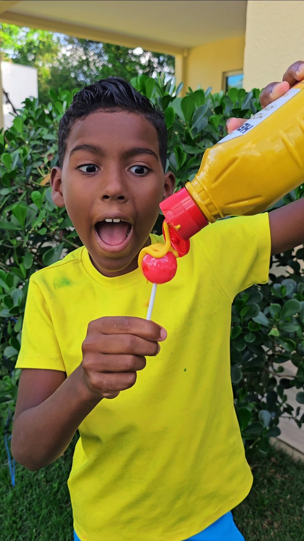 Mustard and Lollipop ??? #lollipop #yellow #funny #funnyvideo #funnymoments #shorts