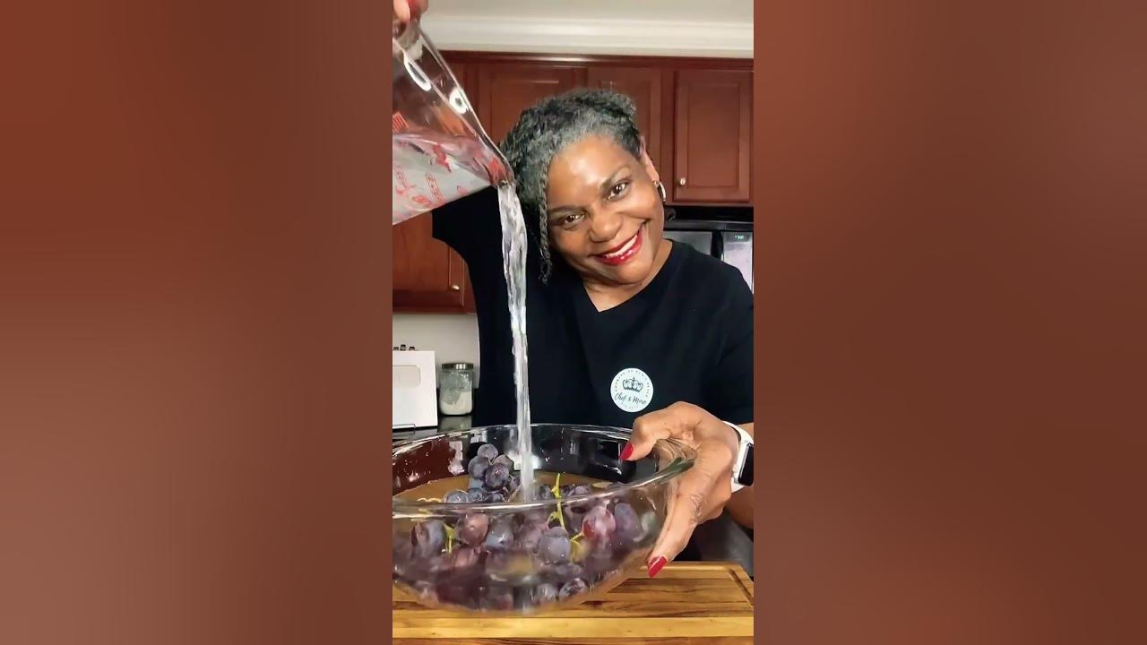 How To Remove Pesticides from Store Bought Fruit! #shorts #shorts28