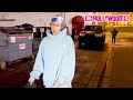 Capture de la vidéo Justin Bieber Is In A Bad Mood & Tells Paps Off While Leaving Dinner With Tiktok Star Jaden Hossler