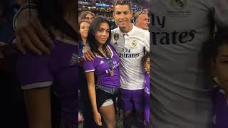 Ronaldo And Georgina Loe In Second