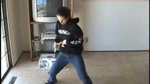 One handed glowsticking