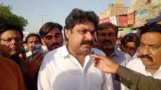 عمران خان کی گرفتاری کے بعد ملک بھر شٹر ڈاؤن  ہڑتال کا سلسلہ شروع ہو گیا پی ٹی آئی کے کارکنان سڑکوں
