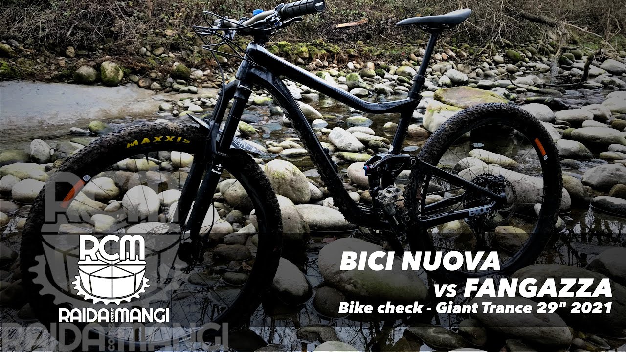 BICI NUOVA VS FANGAZZA - Giant Trance 2021 bike check - YouTube