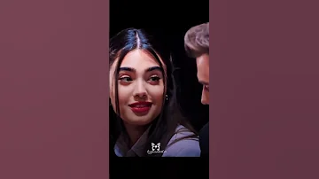 سوسن و عمر به هم دست بند میزنند سوسن عمر 