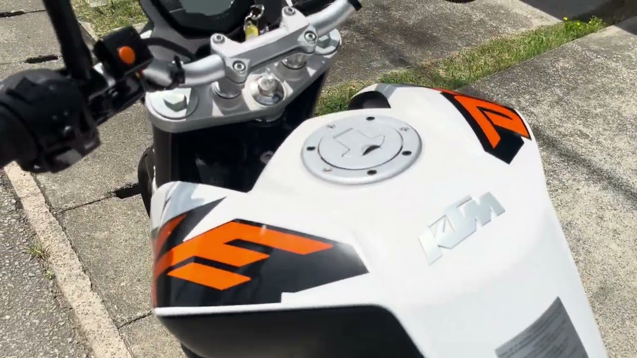 33691 km  ★始動動画あり★   200DUKE  KTM 中型 KTM 200DUKE 納車整備からインプレ 購入参考動画 - YouTube