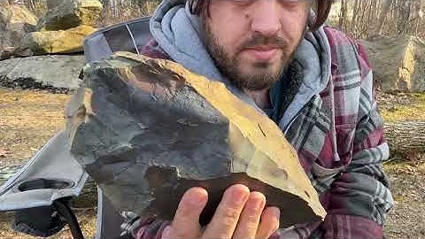 Flint Knapping a large biface [ paleo blade ]  from New York Chert. Direct Percussion