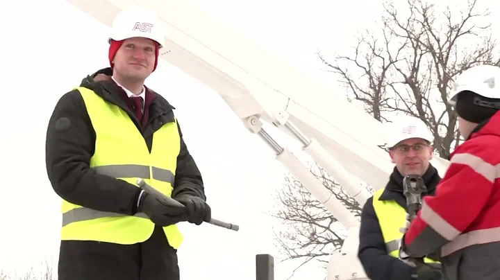 Baltic states switch to European power grid, ending Russia ties | REUTERS