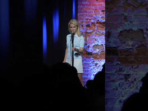 Афиша концертов и билеты на сайте alisadudareva.ru #standup #юмор #comedy #смех #shorts