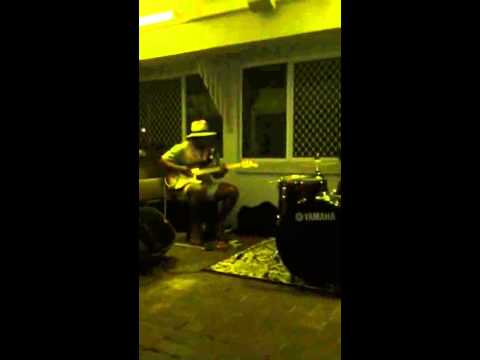 Danny Bani - Let's make sure we kiss goodbye (Cover)
