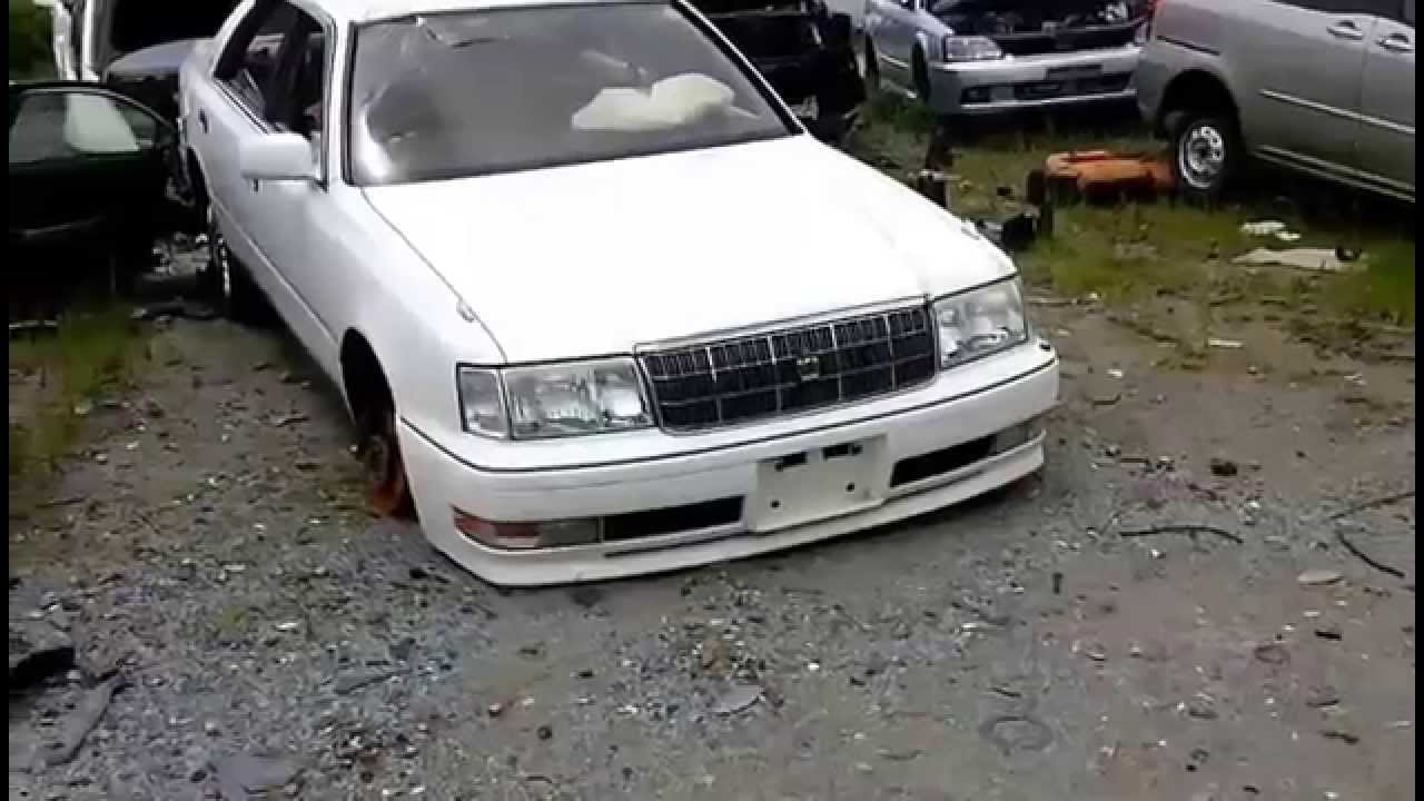 廃車のトヨタ クラウン ロイヤルサルーン Toyota Crown Royal Saloon Scrap Car Youtube