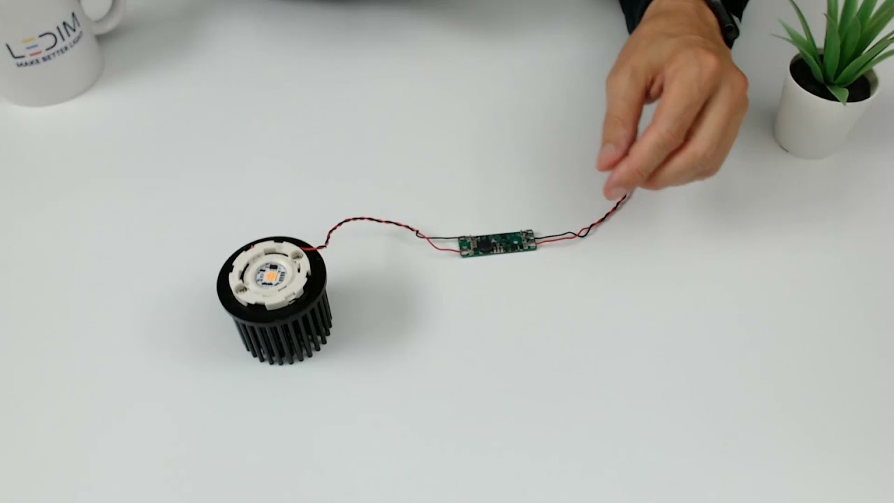 DIM2WARM Touch Leuchte - Einfach realisiert mit LEDIM Komponenten