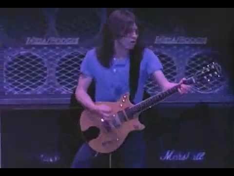 AC_DC - Back in Black (Moscow 1991) - YouTube