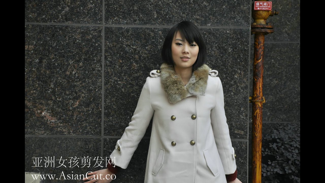 AC-BLD-V014 Pretty tall model gets extreme short bob haircut and short bangs cut