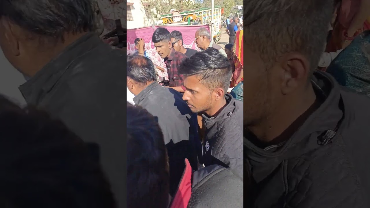 ek cup tea ke liye log ki divaniyat  