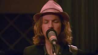 Beck live - Think I&#39;m In Love