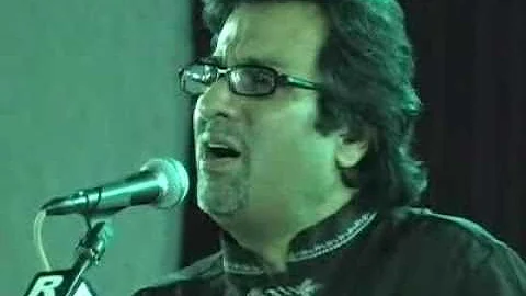 Khoobsurat Hai Aankhen Teri - Talat Aziz
