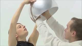 Assembling the Flos Arco lamp (French language)