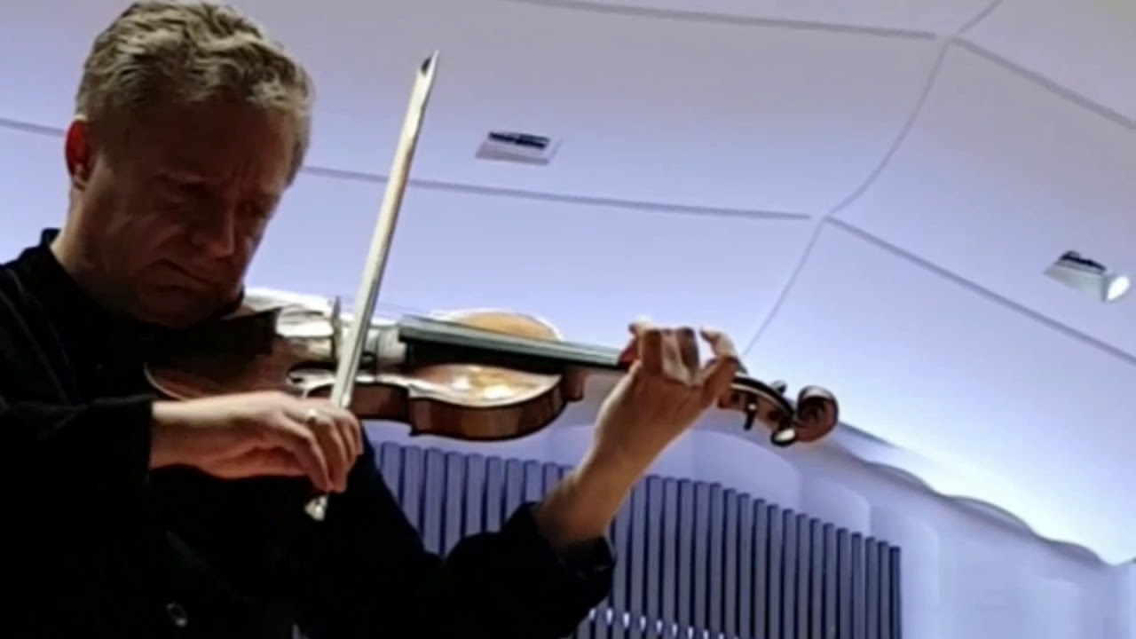 BACH -  SARABANDE in B min. - Pavel Berman