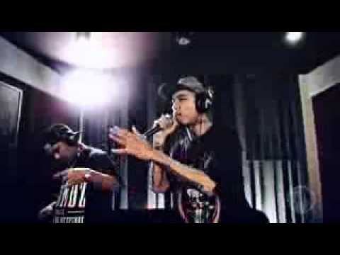 Tower Sessions  Loonie feat  Smugglaz   Pilosopo S03E07  240p