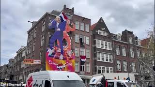 Westerstraat bezig met de voorbereidingen voor Koningsdag