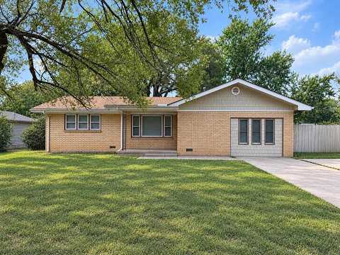 341 S Prospect St, Clearwater, KS home video tour