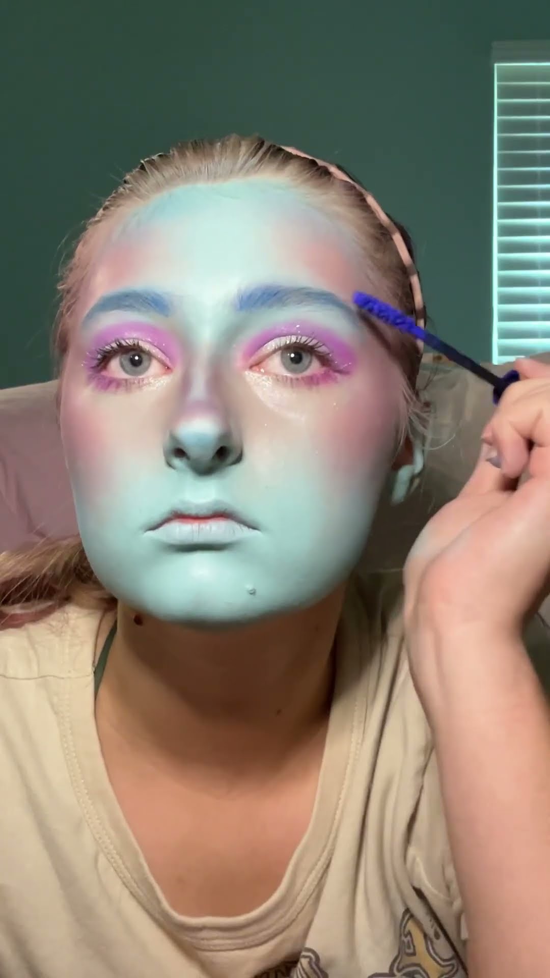 Random Videos I Watch At 2 Am Random color generator picks my makeup part 2 #makeupart #makeup #