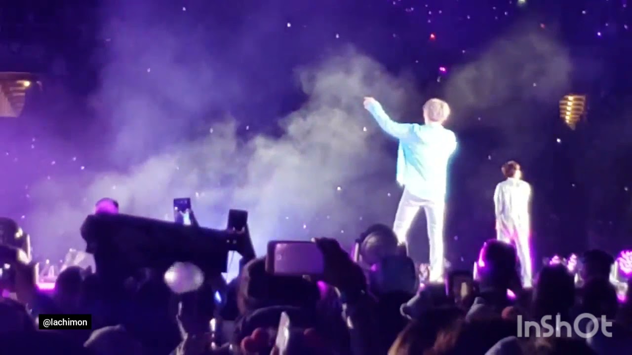 BTS Dope Baepsae Fire Medley 2019 Speak Yourself Rose Bowl D1