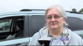 Employees charged with stealing thousands of dollars of merchandise from distribution center