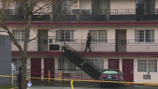 4 people shot in Gresham, suspect at large