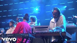 Snoop Dogg - Pop Lock Interlude (Live at the Avalon) ft. Ric-Hard