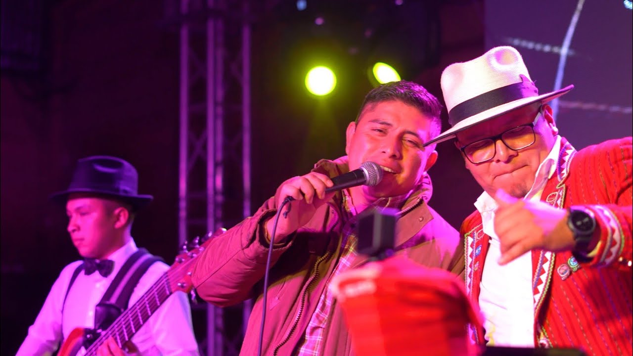 LIVE, Sufriendo por tu amor y Río azul   Eugenio Pedro y Dany Morales VIDEO OFICIAL