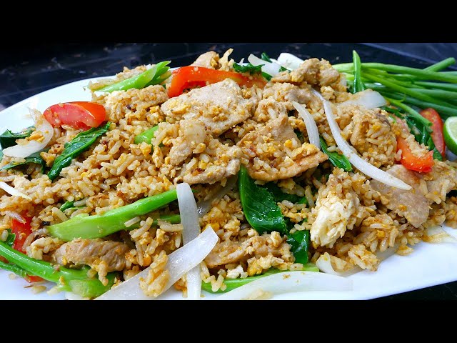 ข้าวผัดหมู