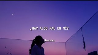 "Y digo que ya lo superé pero esta canción sigue siendo para ti" [Olivia Rodrigo - All I Want]