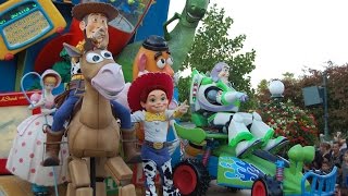 Disneyland Christmas 2016 Fantasy Parade, Toy Story Characters-Woody, Buzz Lightyear, Jessie
