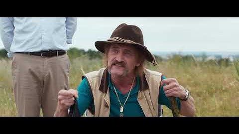 les tuches 3  scene culte  (  la banane )